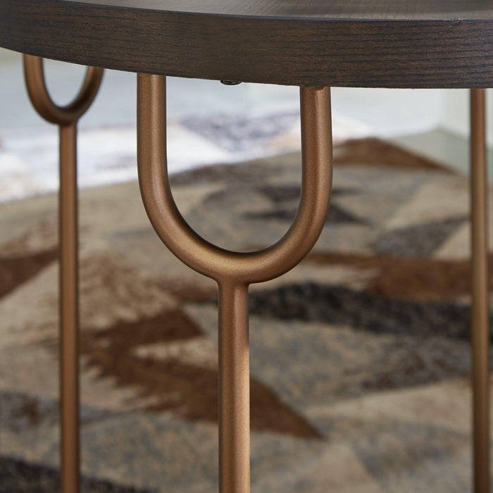 Brazburn End Table - MR ZEE FURNITURE