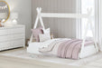 Hallityn Bed - MR ZEE FURNITURE