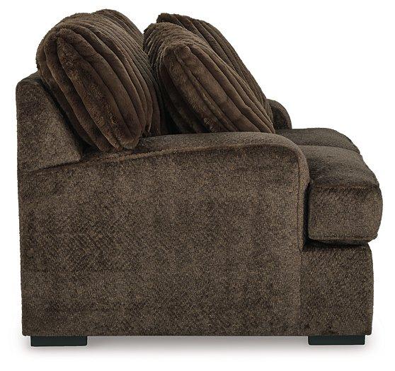 Aylesworth Loveseat - MR ZEE FURNITURE