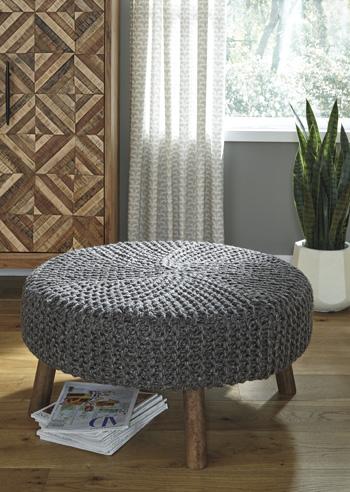 Jassmyn Oversized Accent Ottoman - MR ZEE FURNITURE