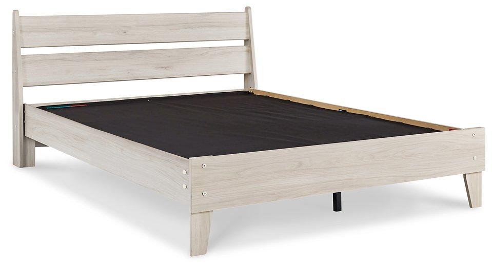 Socalle Panel Bed - MR ZEE FURNITURE