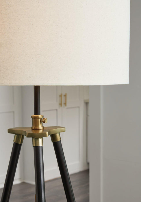 Cashner Floor Lamp - MR ZEE FURNITURE