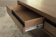 Roanhowe Coffee Table - MR ZEE FURNITURE