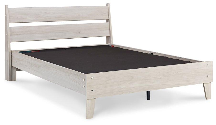 Socalle Panel Bed - MR ZEE FURNITURE