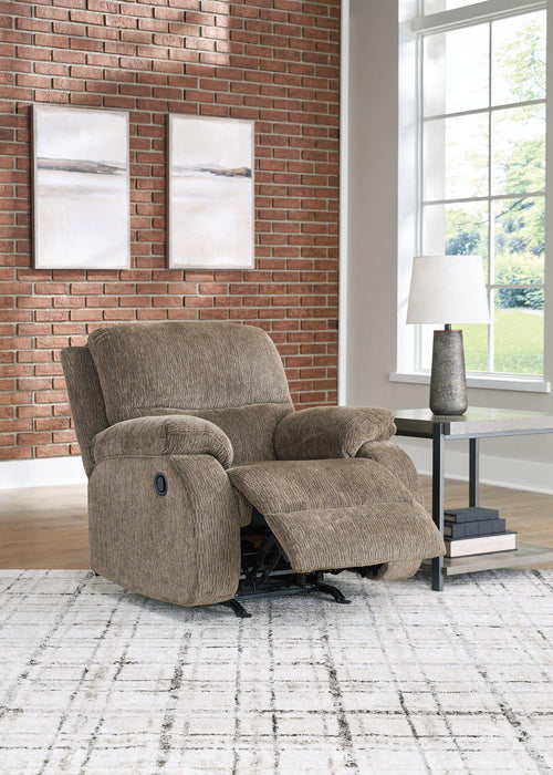 Scranto Recliner - MR ZEE FURNITURE