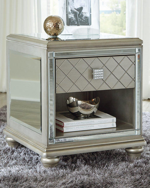 Chevanna End Table - MR ZEE FURNITURE