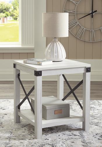 Bayflynn End Table - MR ZEE FURNITURE