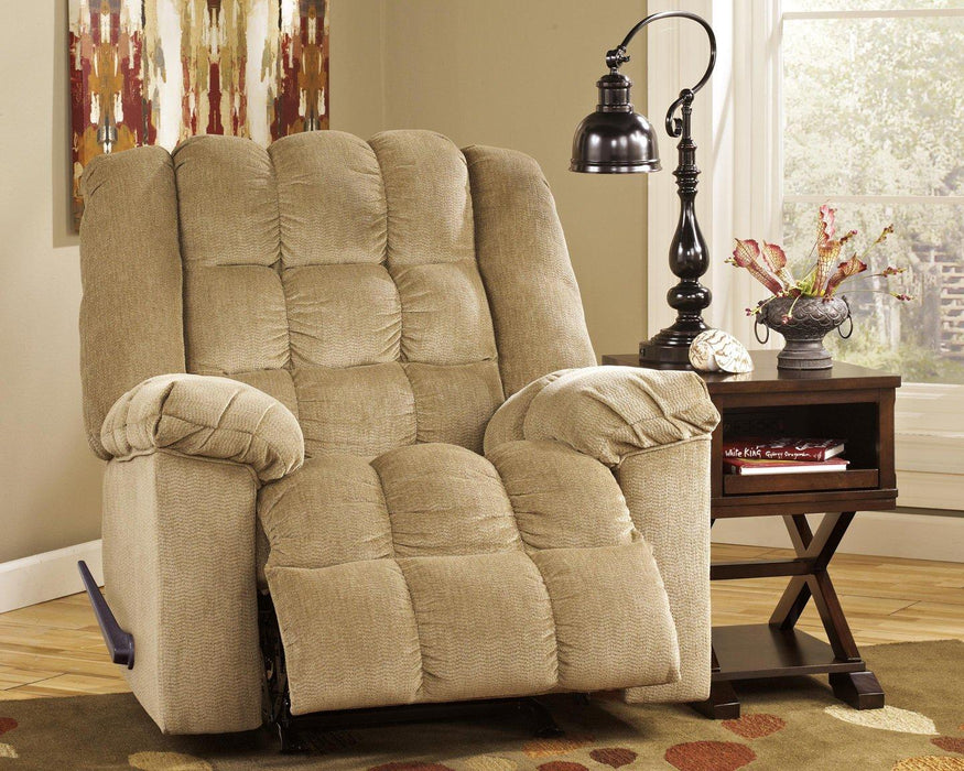 Ludden Recliner - MR ZEE FURNITURE