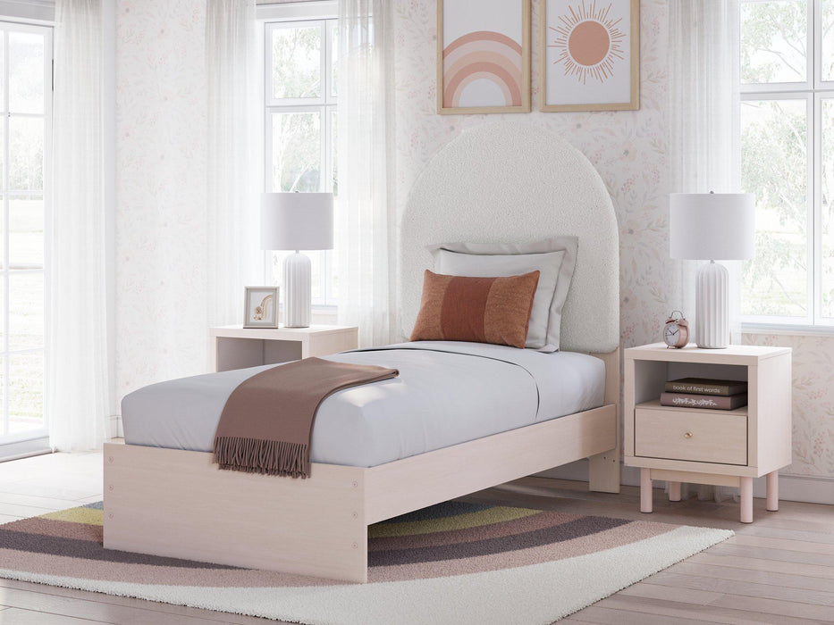 Wistenpine Upholstered Bed - MR ZEE FURNITURE