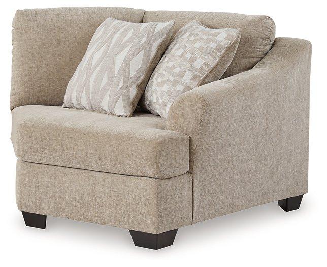 Brogan Bay 3-Piece Sectional with Cuddler - MR ZEE FURNITURE