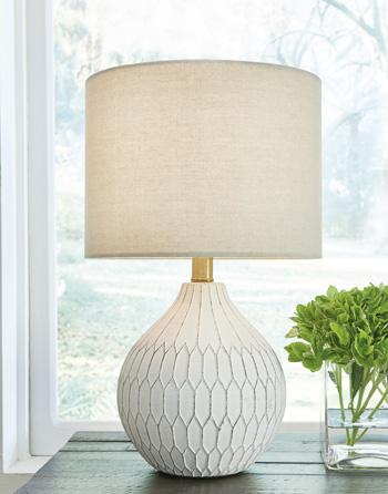 Wardmont Table Lamp - MR ZEE FURNITURE