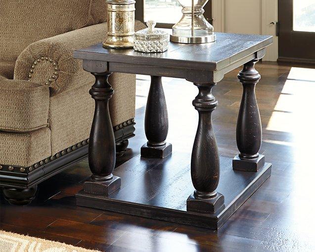 Mallacar End Table Set - MR ZEE FURNITURE