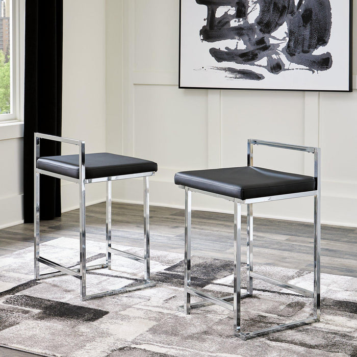 Madanere Counter Height Bar Stool - MR ZEE FURNITURE