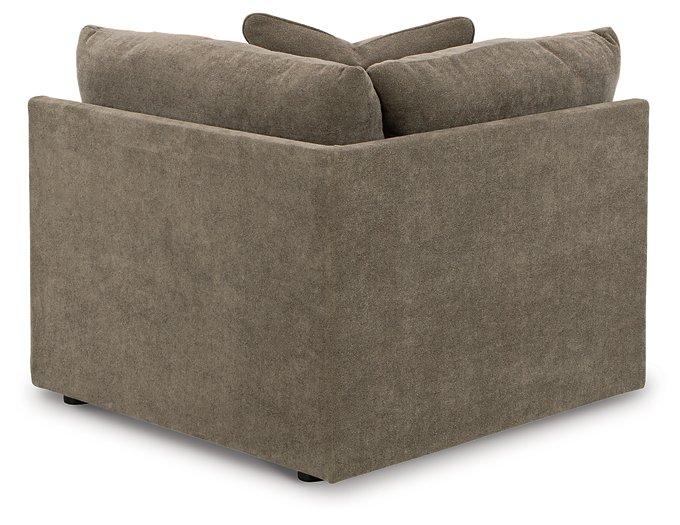 Raeanna Sectional with Chaise - MR ZEE FURNITURE