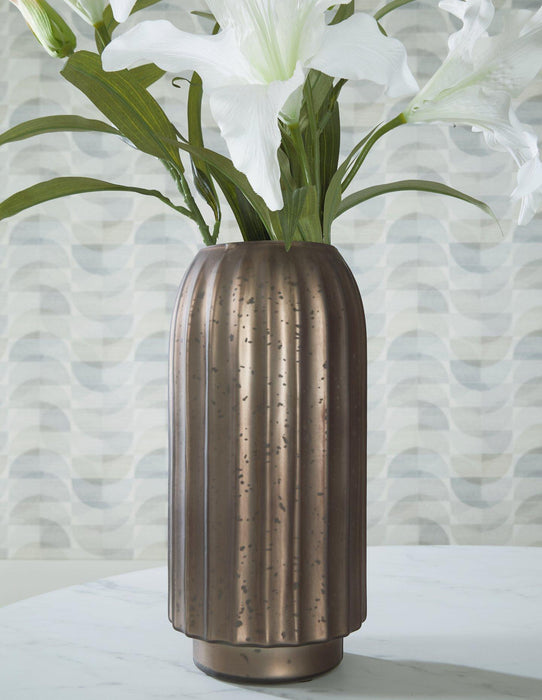 Briarcott Vase - MR ZEE FURNITURE