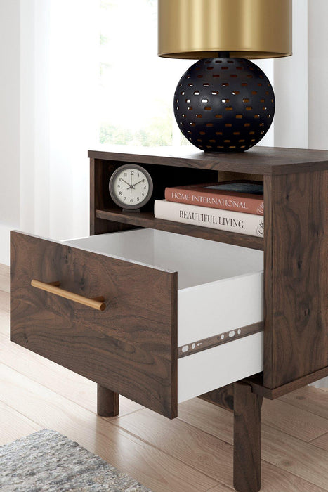 Calverson Nightstand - MR ZEE FURNITURE