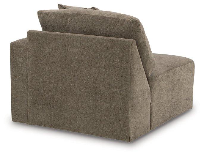 Raeanna Sectional with Chaise - MR ZEE FURNITURE