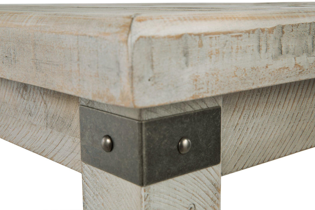 Carynhurst End Table - MR ZEE FURNITURE