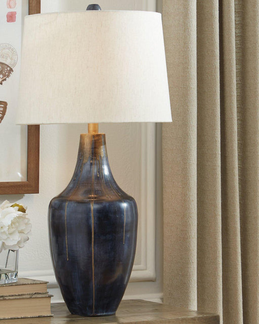 Evania Table Lamp - MR ZEE FURNITURE