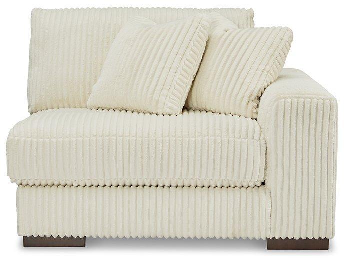 Lindyn 2-Piece Sectional Sofa - MR ZEE FURNITURE