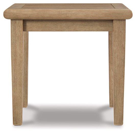 Gerianne End Table - MR ZEE FURNITURE