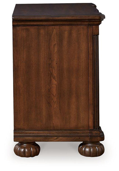 Lavinton Nightstand - MR ZEE FURNITURE