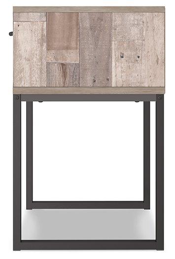 Neilsville Nightstand - MR ZEE FURNITURE