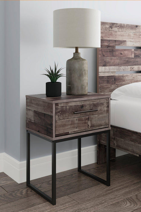 Neilsville Nightstand - MR ZEE FURNITURE