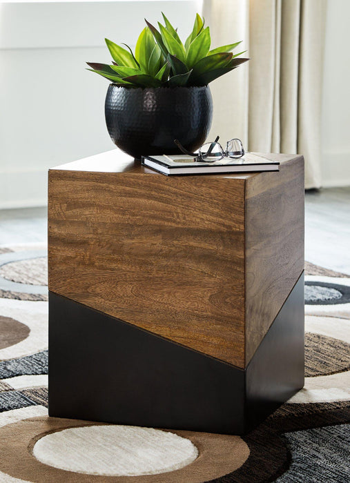 Trailbend Accent Table - MR ZEE FURNITURE