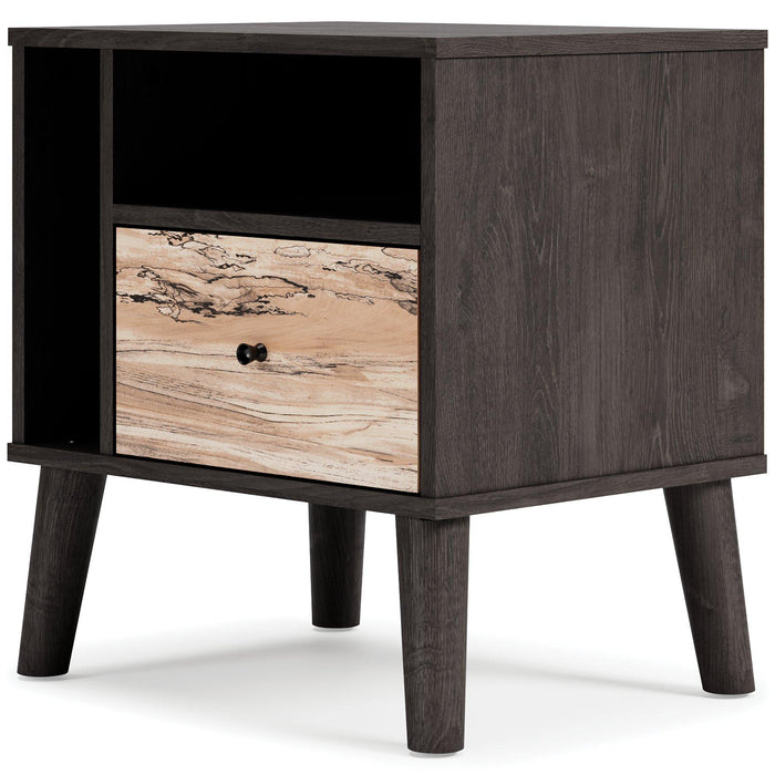 Piperton Nightstand - MR ZEE FURNITURE