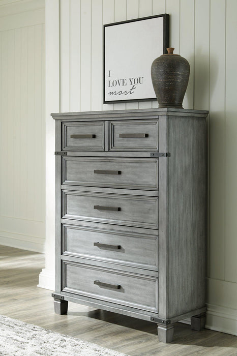 Russelyn Chest of Drawers - MR ZEE FURNITURE