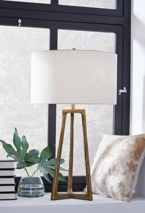 Ryandale Table Lamp - MR ZEE FURNITURE