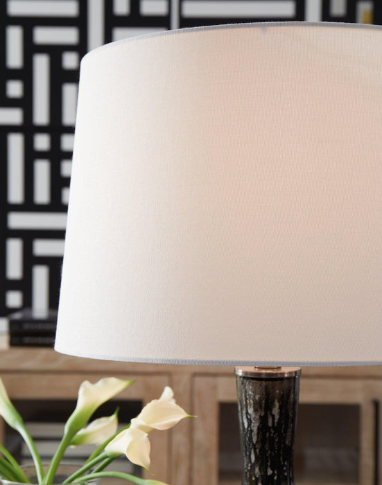 Tenslow Table Lamp - MR ZEE FURNITURE