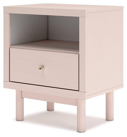 Wistenpine Nightstand - MR ZEE FURNITURE