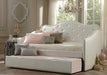 WHITE DAY BED WITH TRUNDLE - B900 image