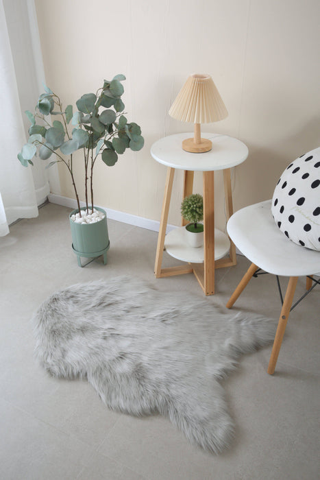 Sheepskin  White/Grey - Faux Fur Shaggy